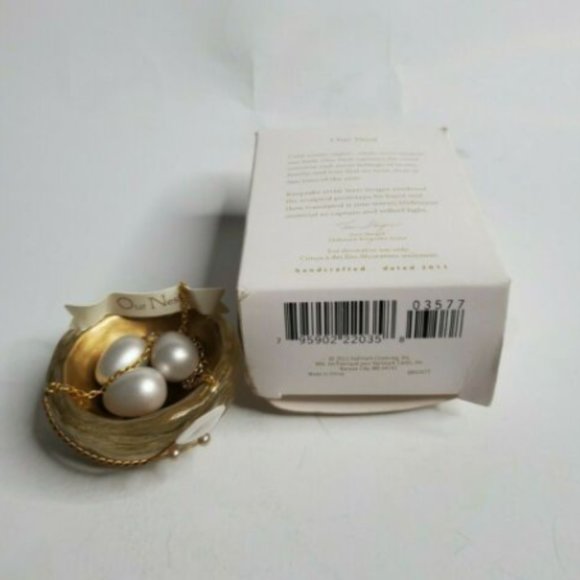 2011 Hallmark Keepsake Ornament Our Nest - Picture 3 of 3